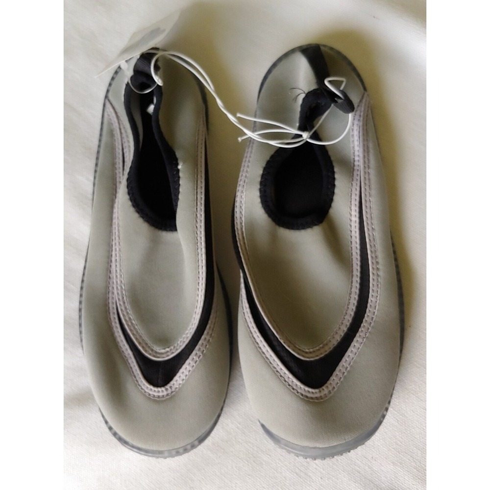 White River Aqua Sox Boys 5M New With Tags Water Shoes Bass pro Beachwear Beach